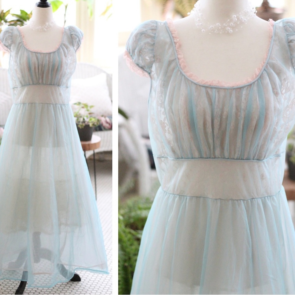 The Chiffonnerie 💗 1950s vintage nylon princess puff sleeve flowy delicate maxi